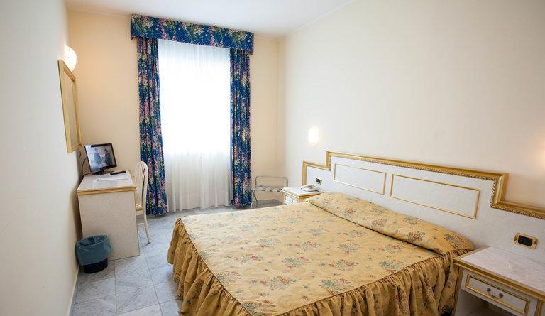 Hotel Alexander Palace Abano Terme Zewnętrze zdjęcie